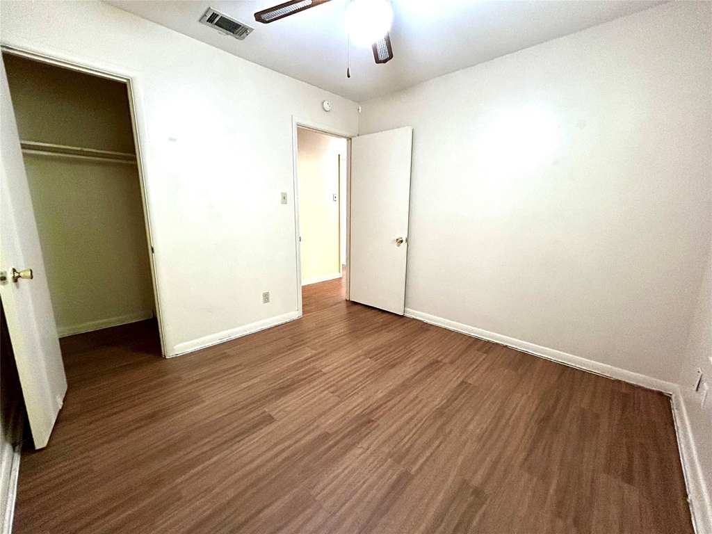 607 Bellevue Pl - Photo 14