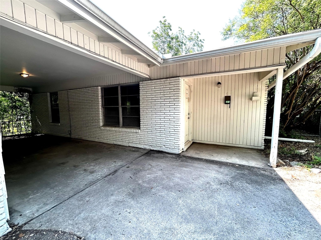 607 Bellevue Pl - Photo 17