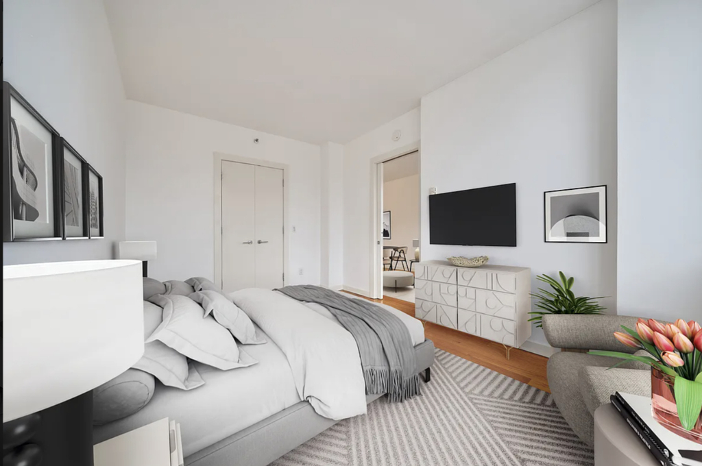 222 East 111th Street - Photo 7