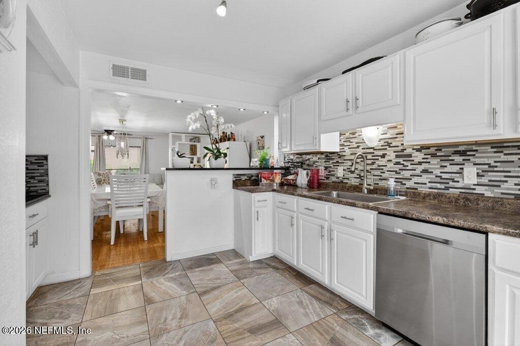 8880 Old Kings Road - Photo 14
