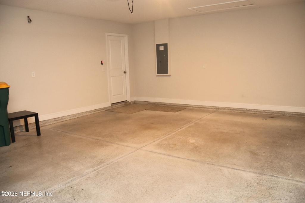 13184 Holsinger Boulevard - Photo 41
