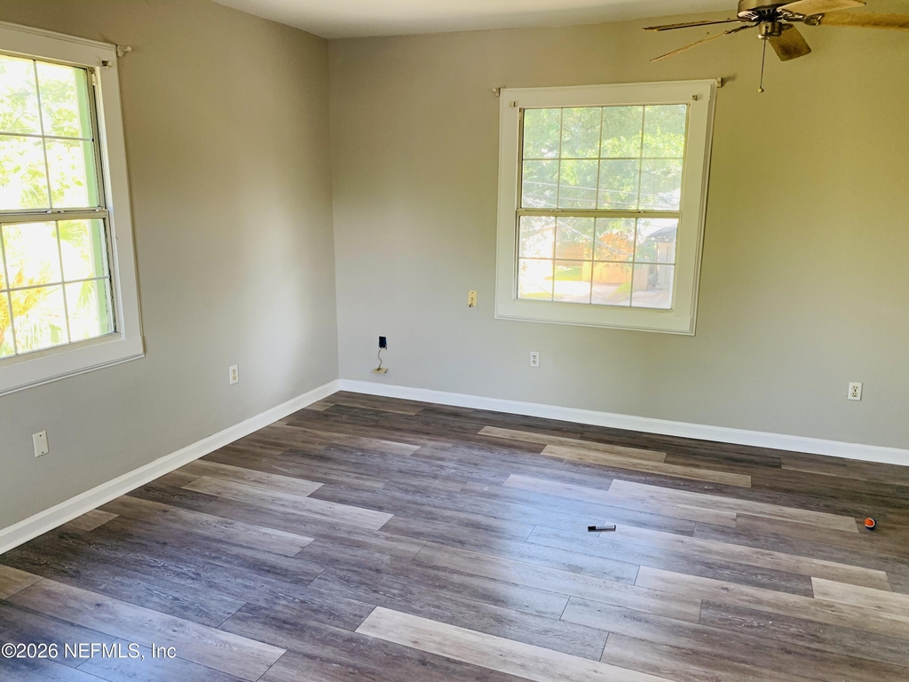 1701 The Greens Way - Photo 8