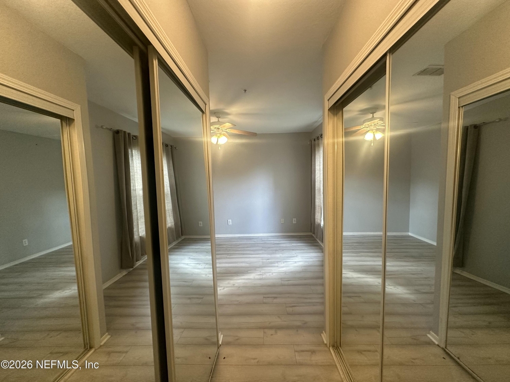 1701 The Greens Way - Photo 4