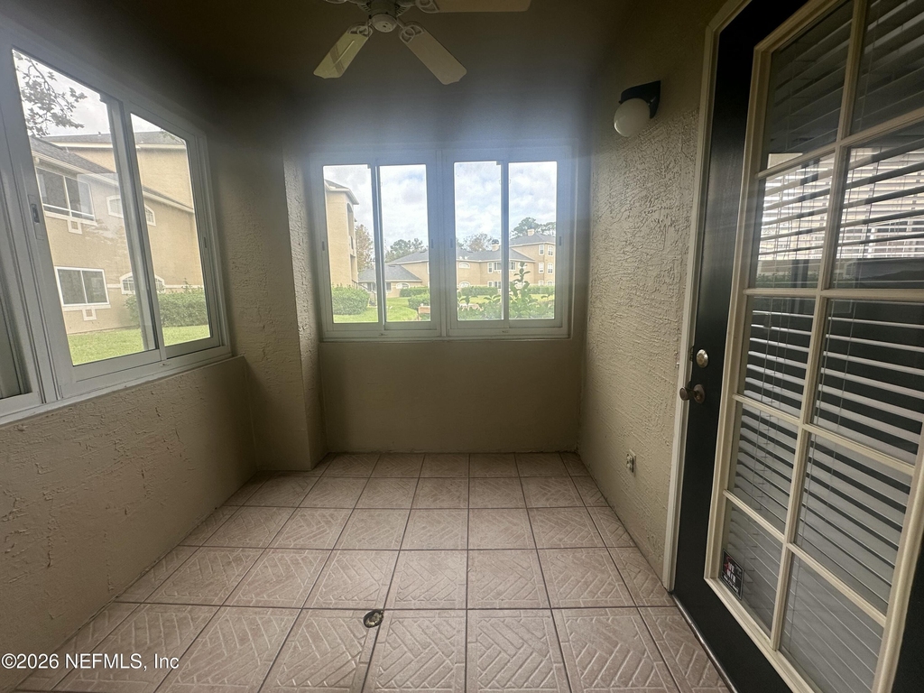 1701 The Greens Way - Photo 15