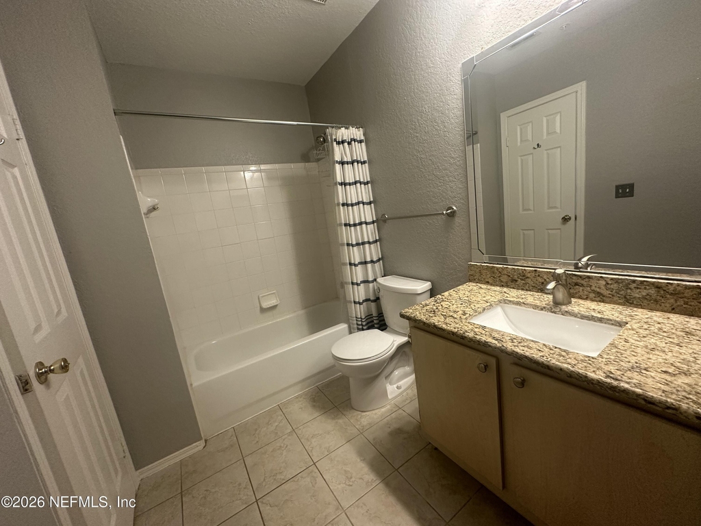 1701 The Greens Way - Photo 5