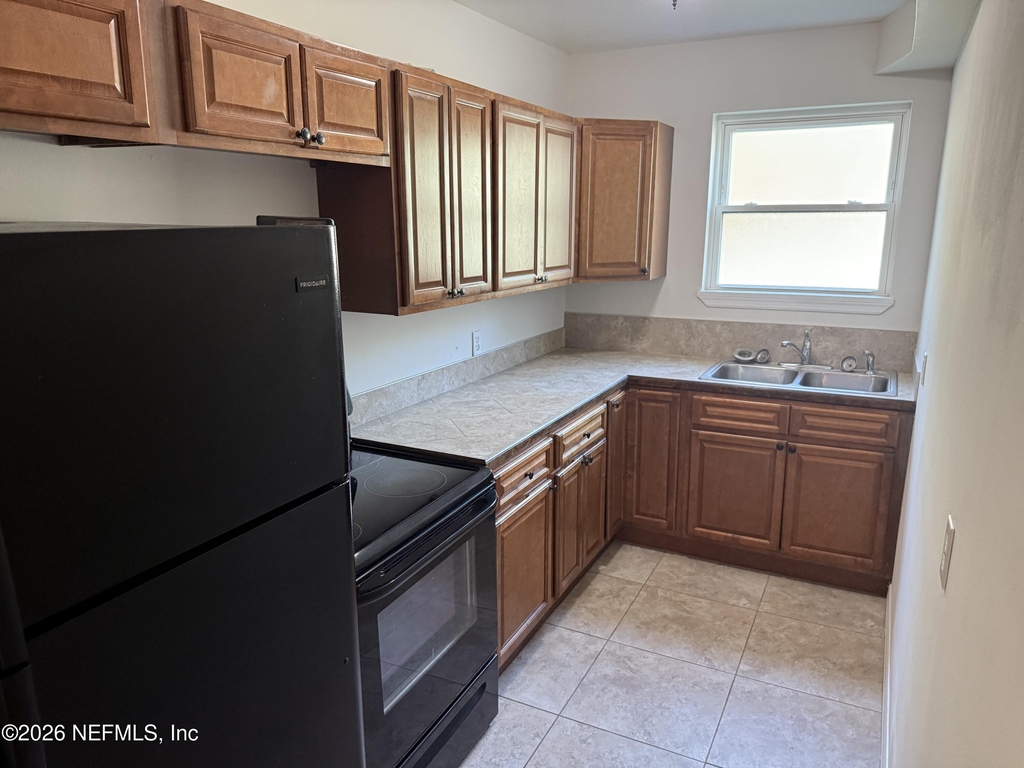 1205 Lasalle Street - Photo 1