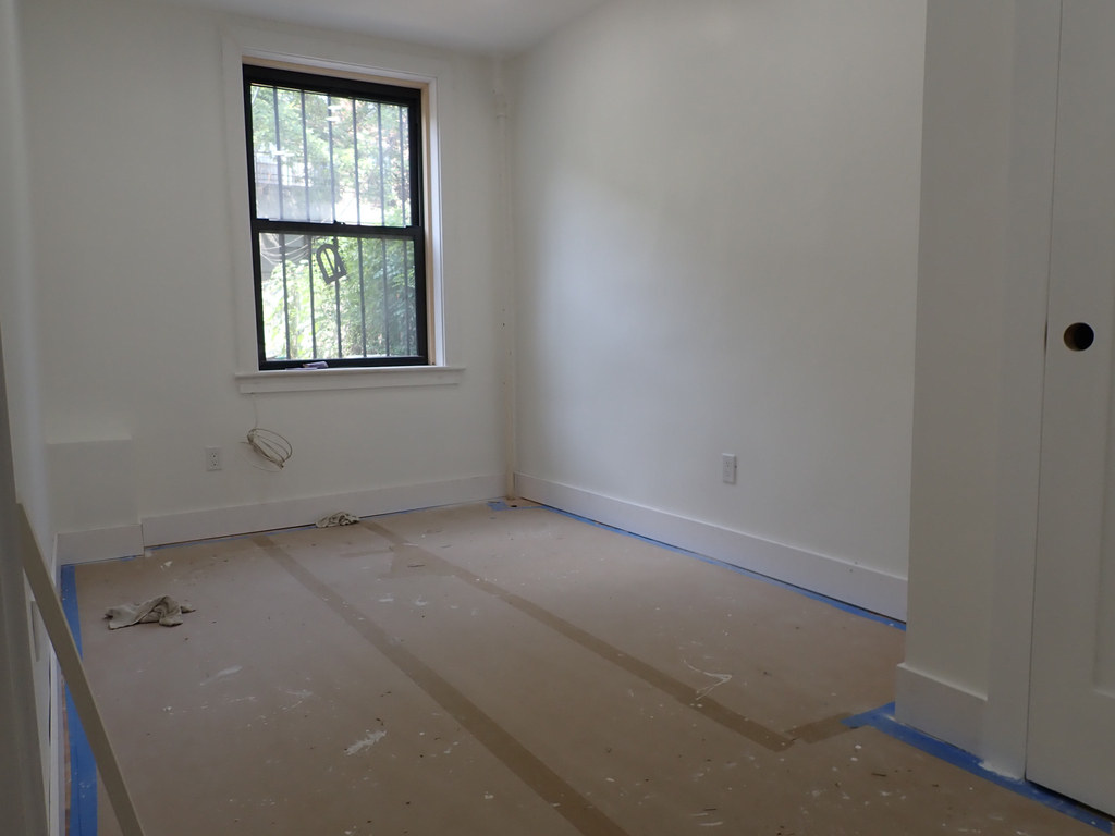 250 Carlton Avenue - Photo 12