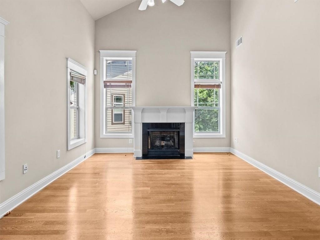 655 Mead Street Se - Photo 2