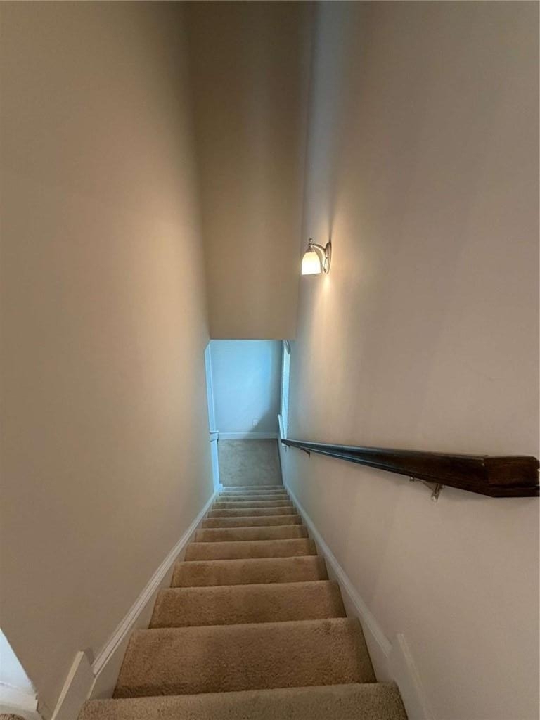 3782 Oxford Circle - Photo 32