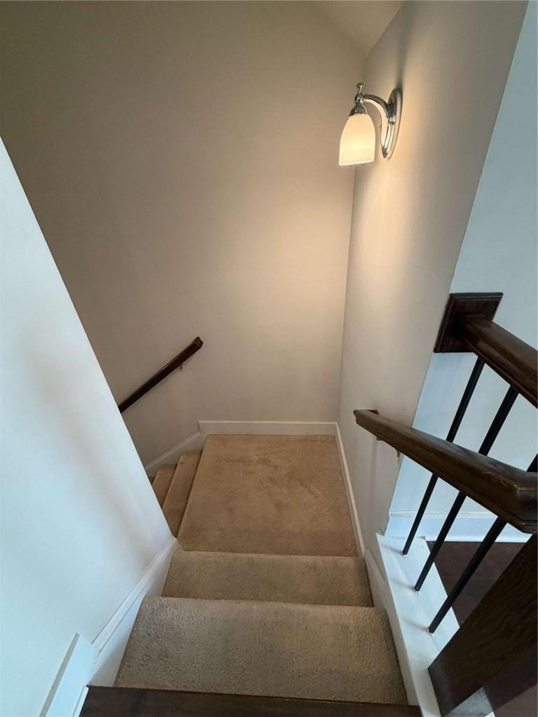 3782 Oxford Circle - Photo 31