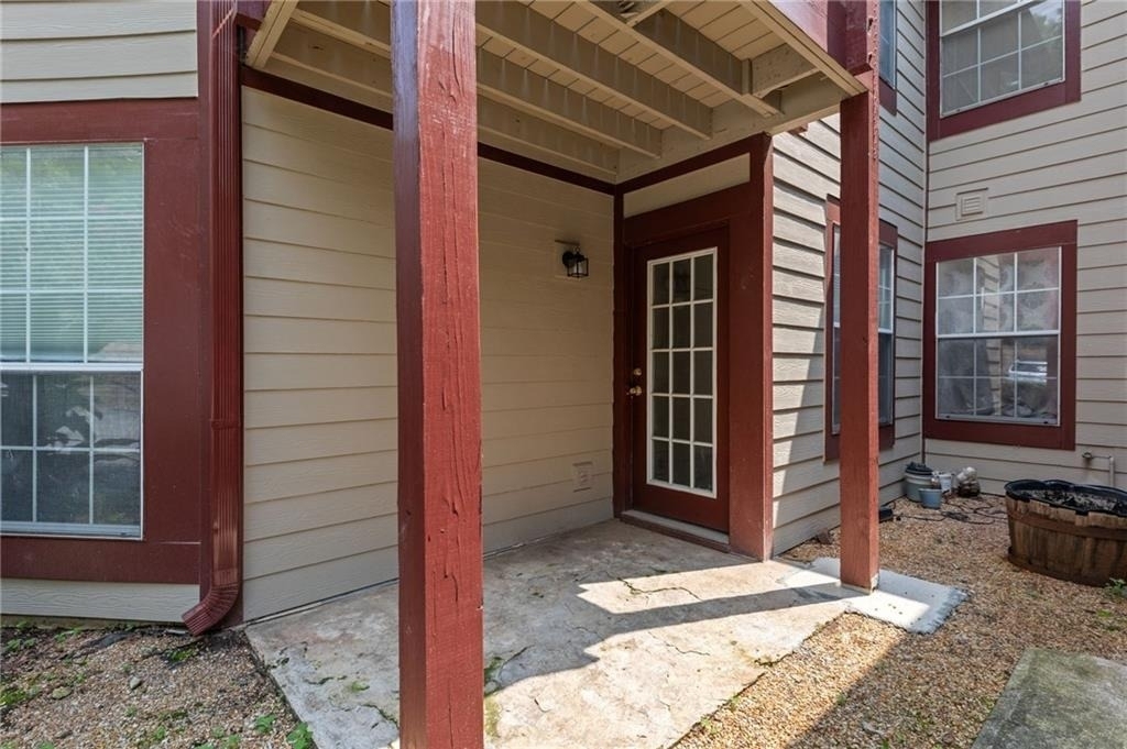 1004 Sandy Lane Drive - Photo 18