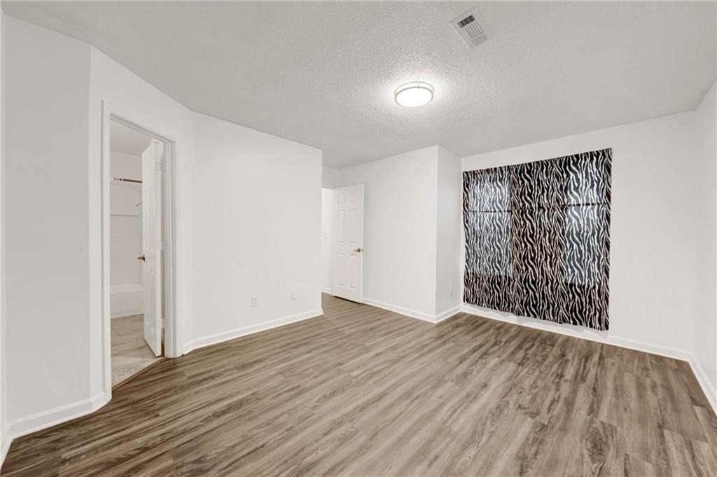 1004 Sandy Lane Drive - Photo 16