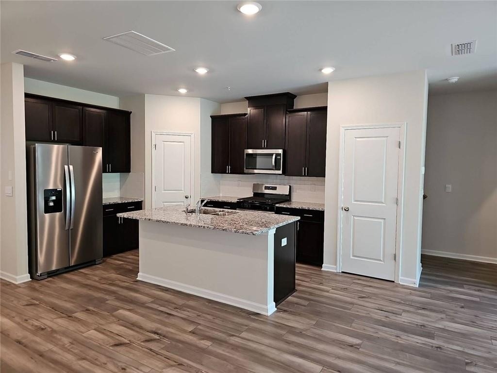 1504 Purple Coneflower Avenue Se - Photo 14