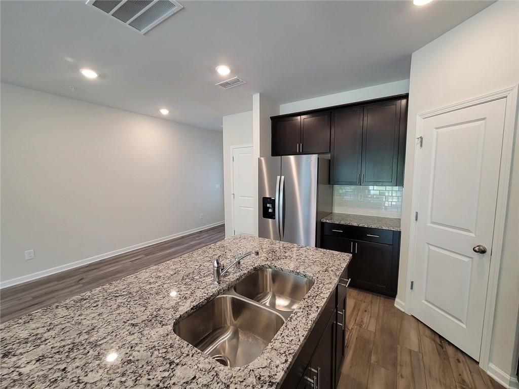 1504 Purple Coneflower Avenue Se - Photo 18