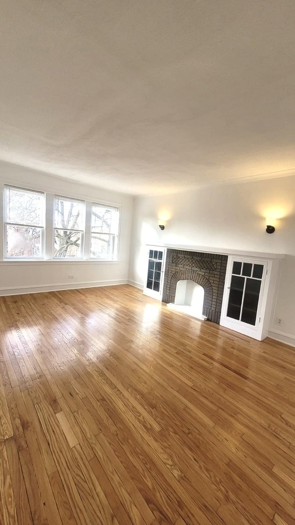 1107 N Avers Avenue - Photo 7