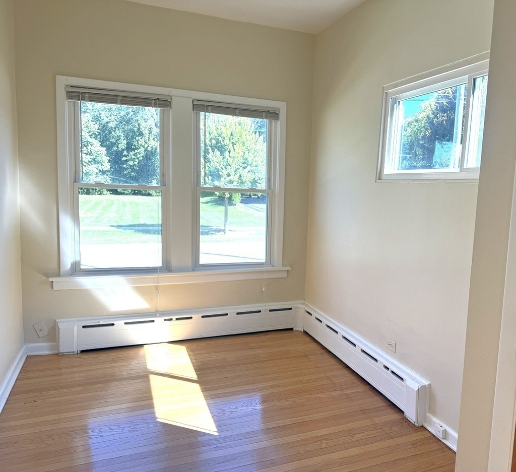 544 S Arlington Avenue - Photo 8