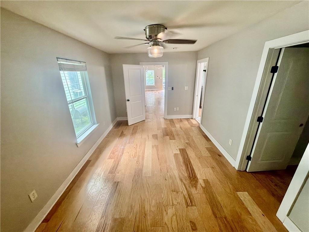 946 Hubbard Street Sw - Photo 7