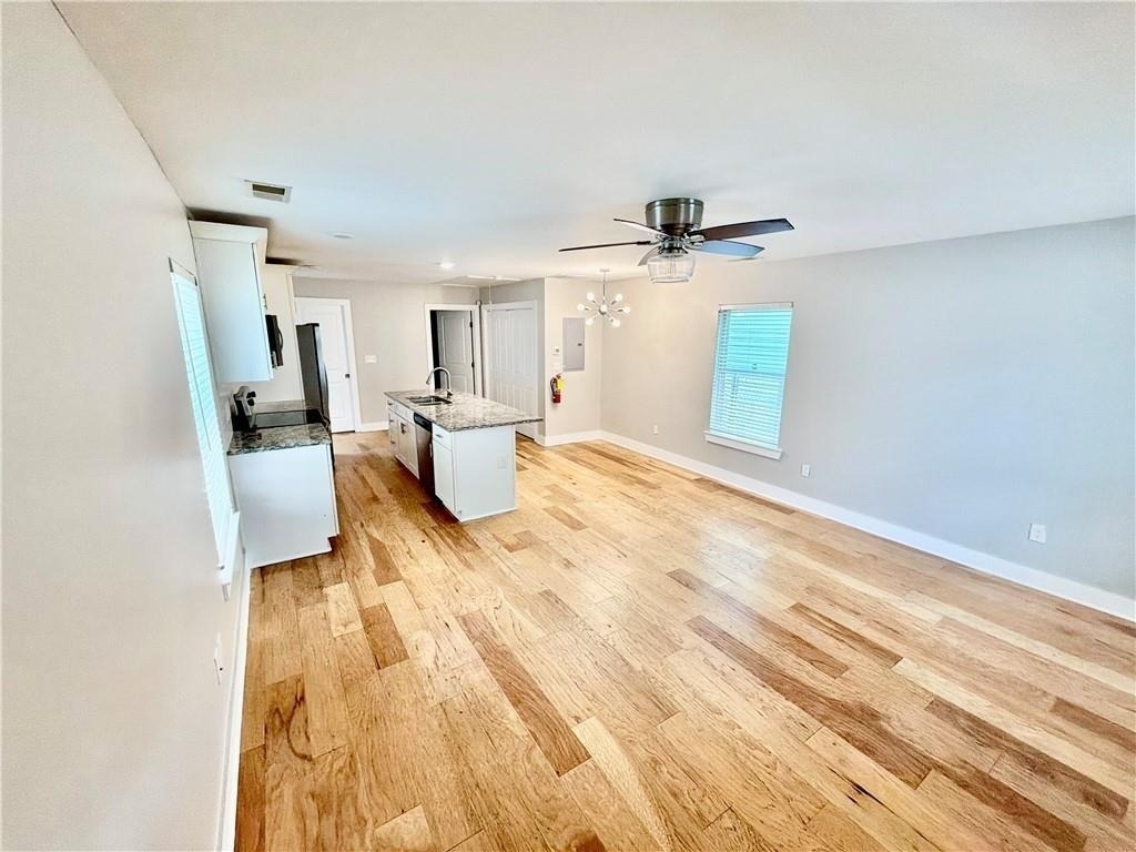 946 Hubbard Street Sw - Photo 9