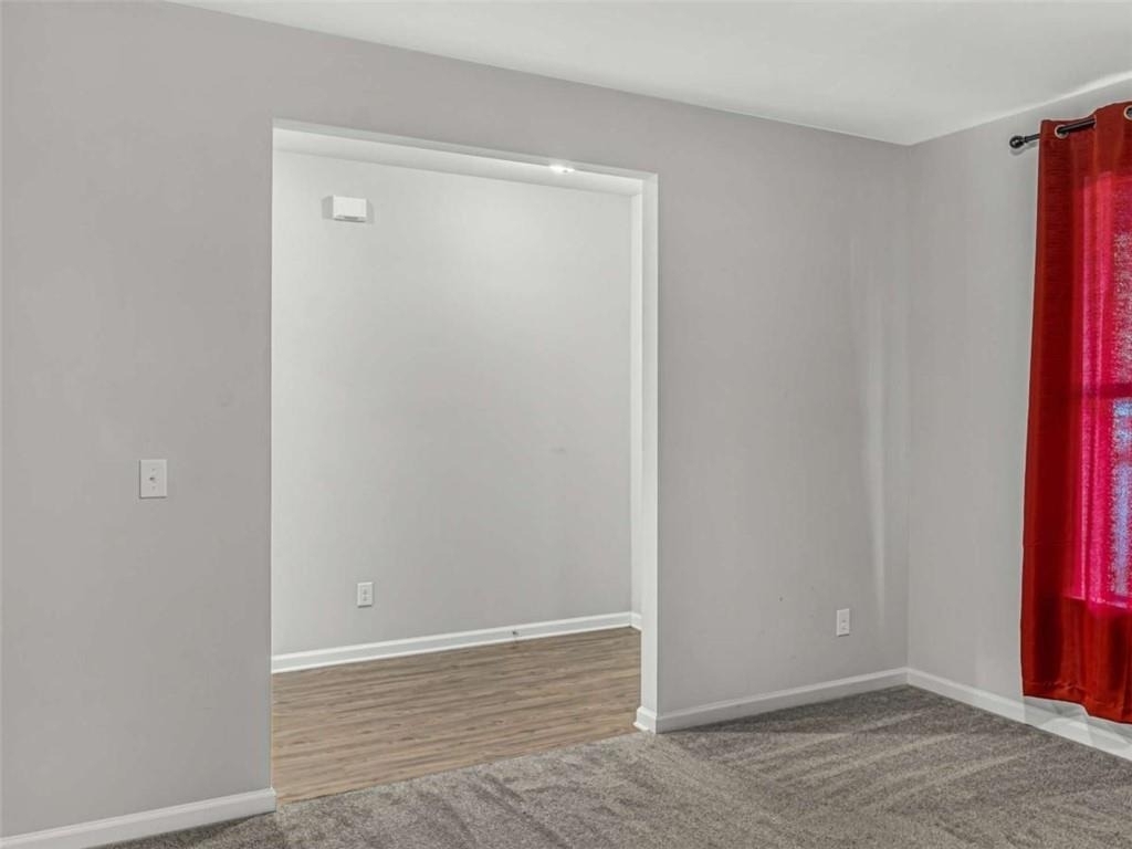 2054 Maplewood Way - Photo 31