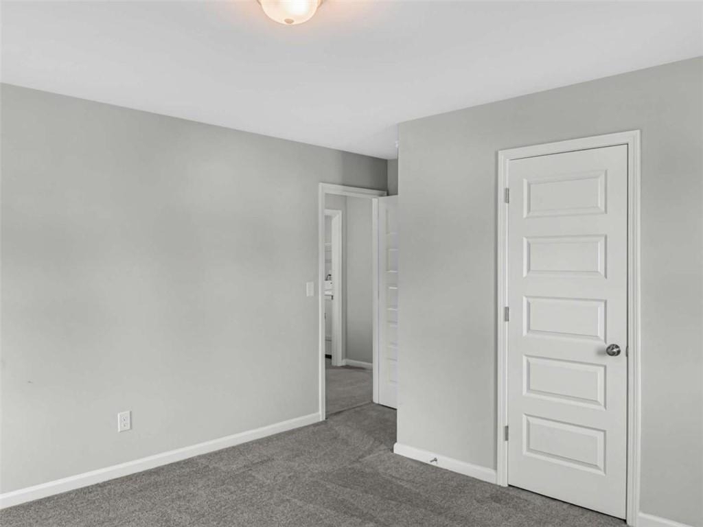 2054 Maplewood Way - Photo 12