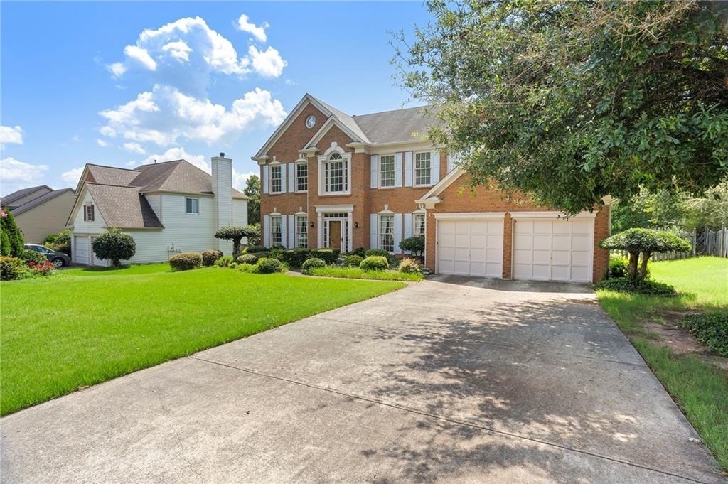 7810 Brookwood Way - Photo 2