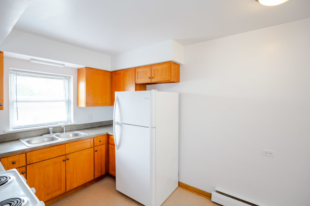 5700 W 35th Street - Photo 3