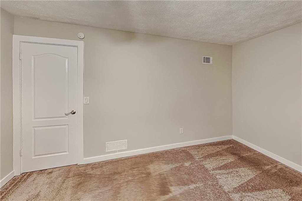 4579 N Woodlake Lane Se - Photo 10