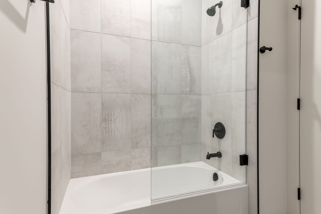 224 S Ashland Avenue - Photo 11