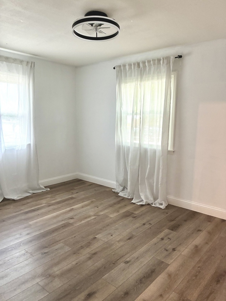 1810 Rebecca Drive - Photo 9