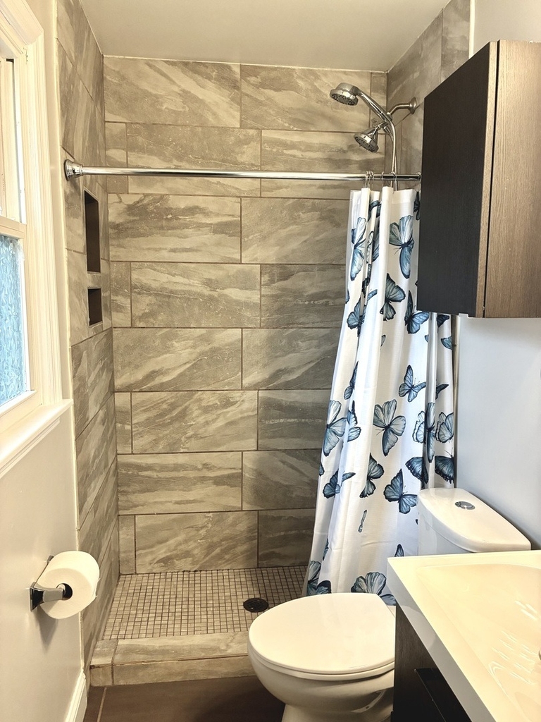 1810 Rebecca Drive - Photo 8