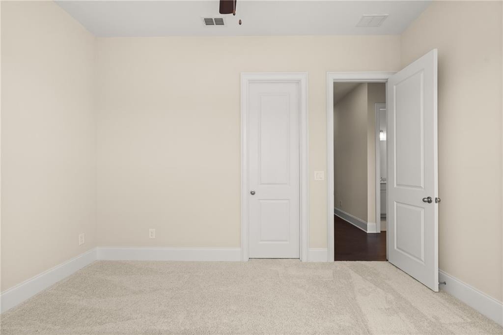 136 Village Green Avenue - Photo 19