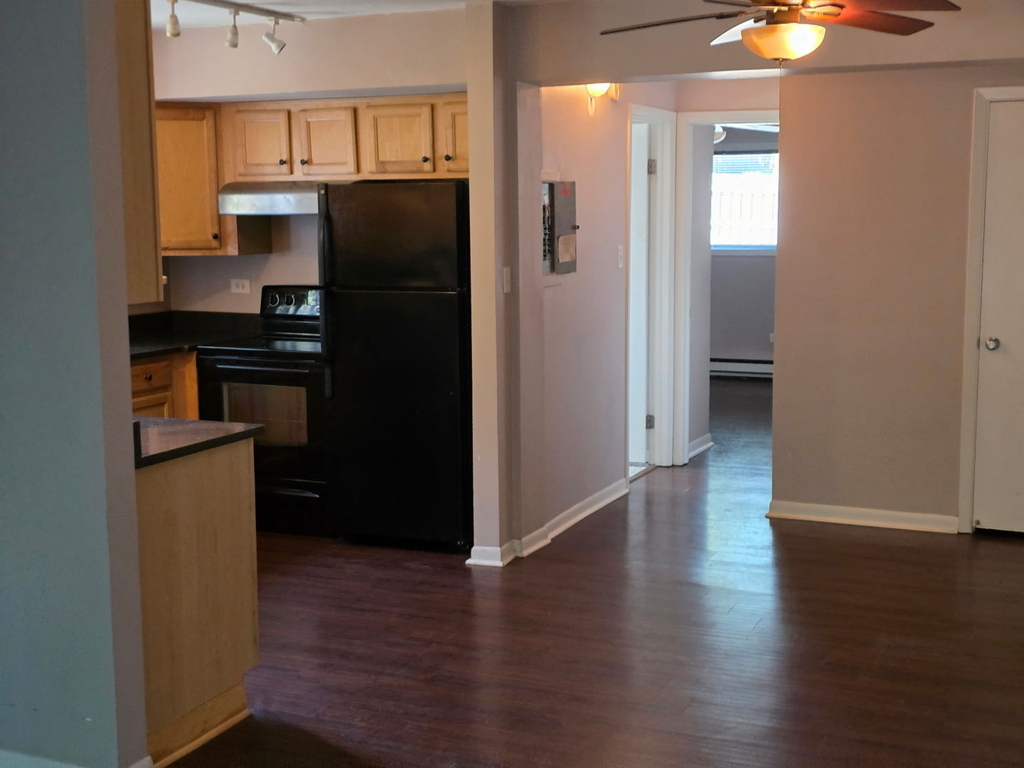 724 Warren Avenue - Photo 8