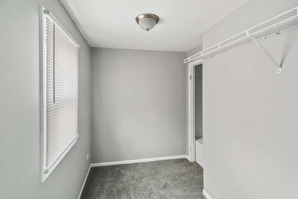 621 Oneida Street - Photo 6