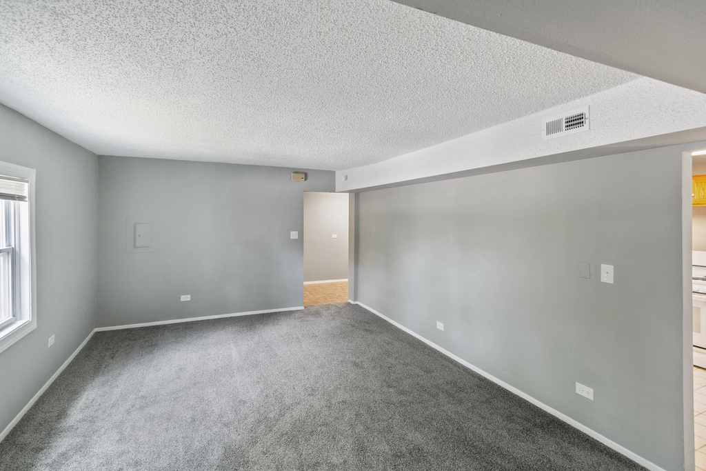 621 Oneida Street - Photo 4