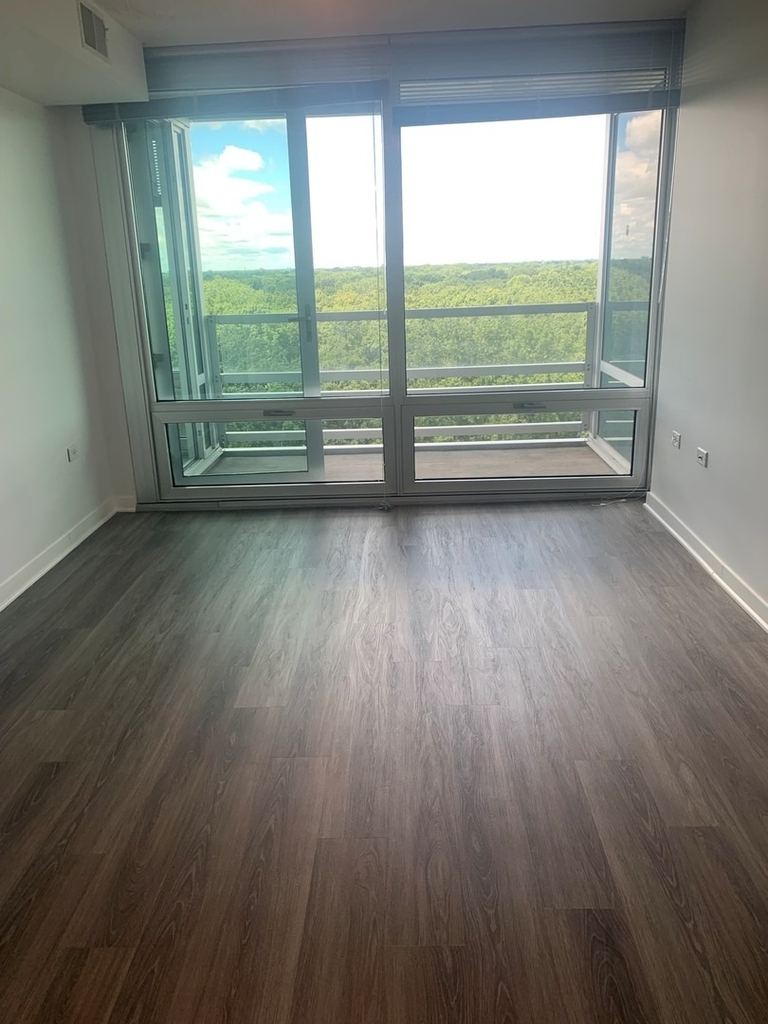 9655 Woods Drive - Photo 18