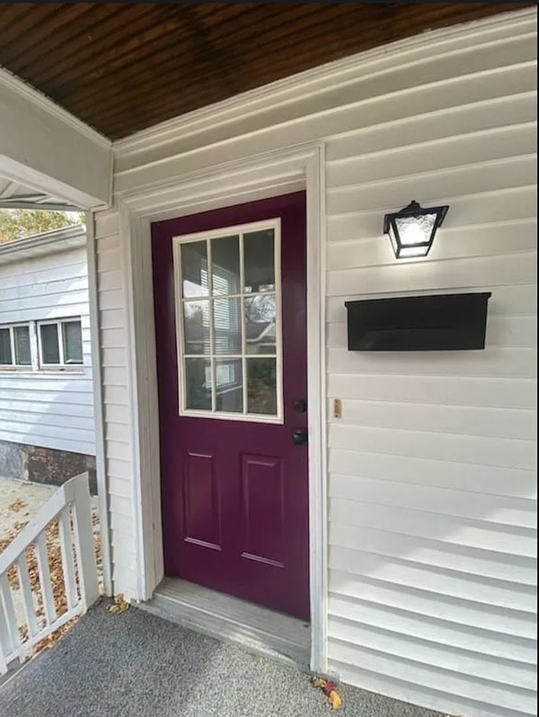 612 1/2 E Chestnut Street - Photo 2