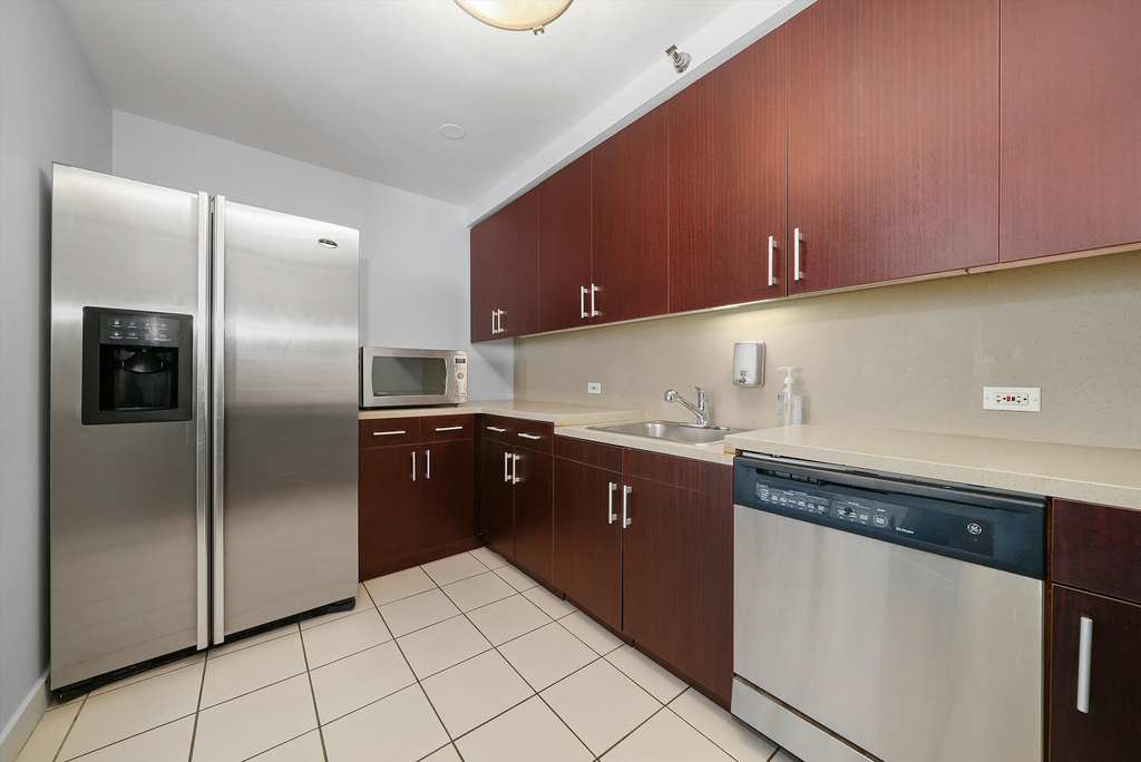 440 N Wabash Avenue - Photo 15