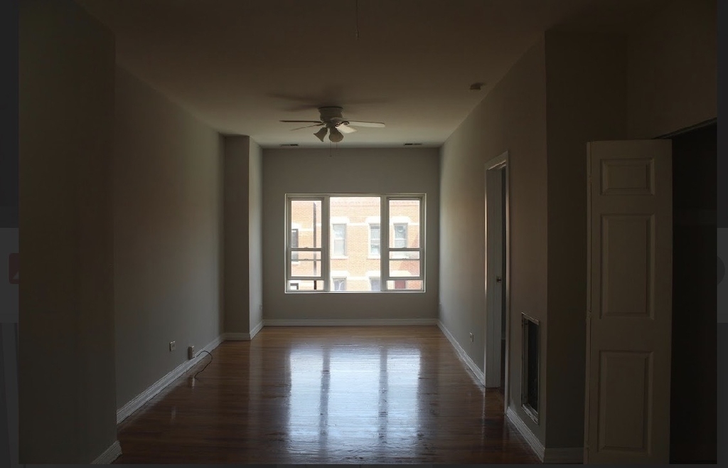 1303 W Ohio Street - Photo 2