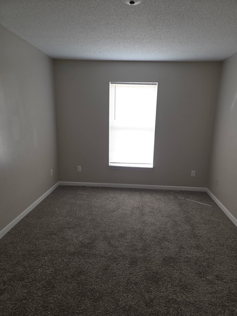 2420 Park Avenue - Photo 8