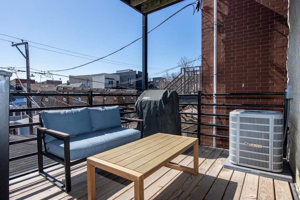 2635 W Cortez Street - Photo 13