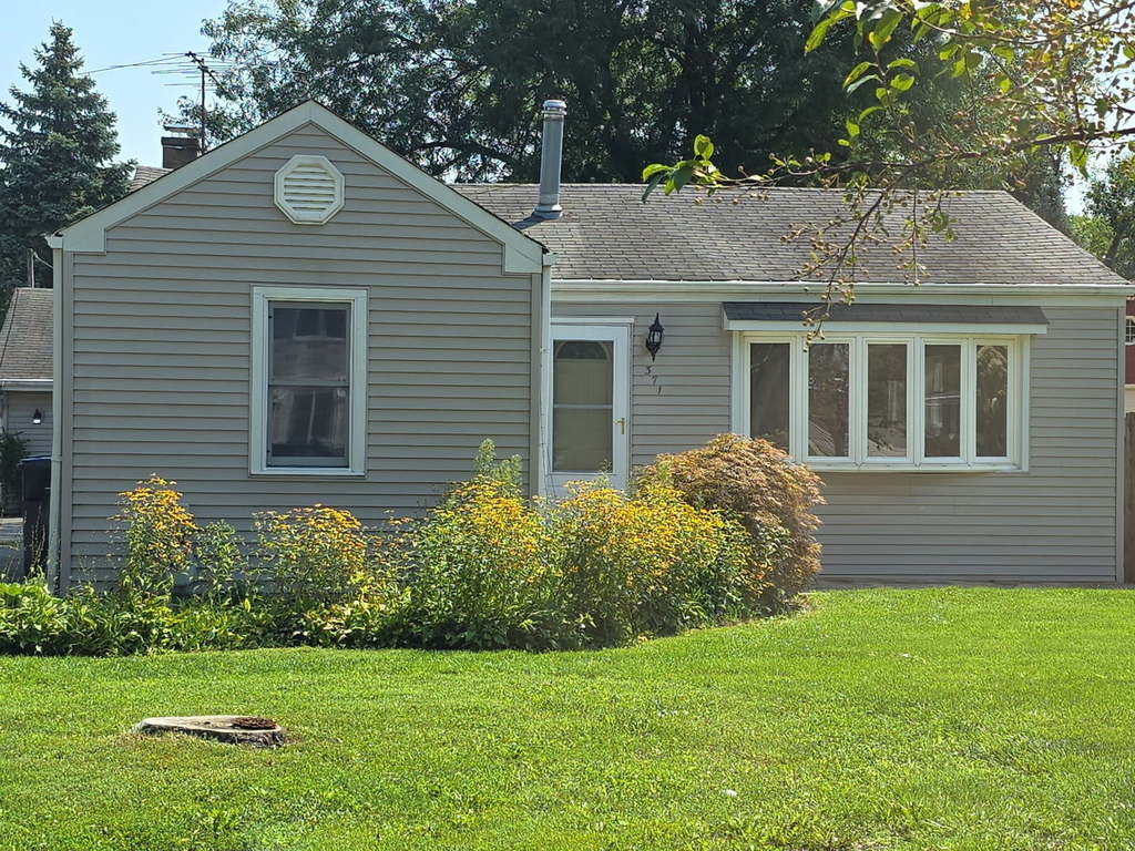 371 N La Londe Avenue - Photo 0