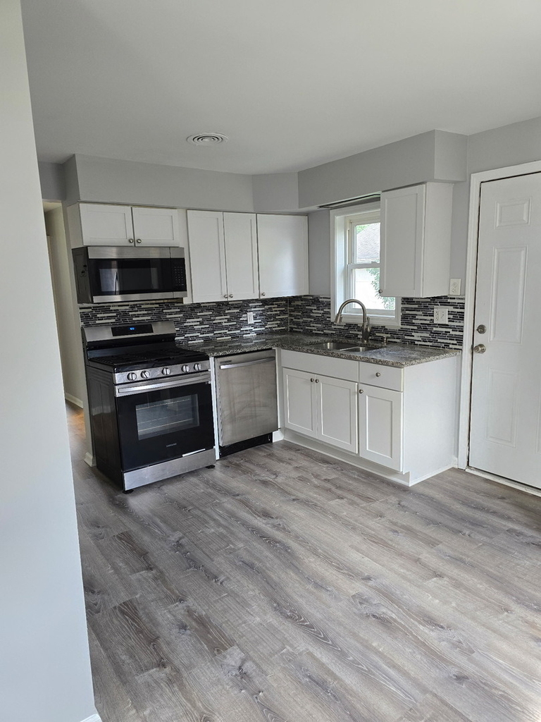 371 N La Londe Avenue - Photo 4