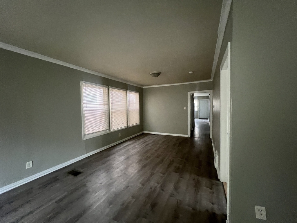 7202 S Marshfield Avenue - Photo 11