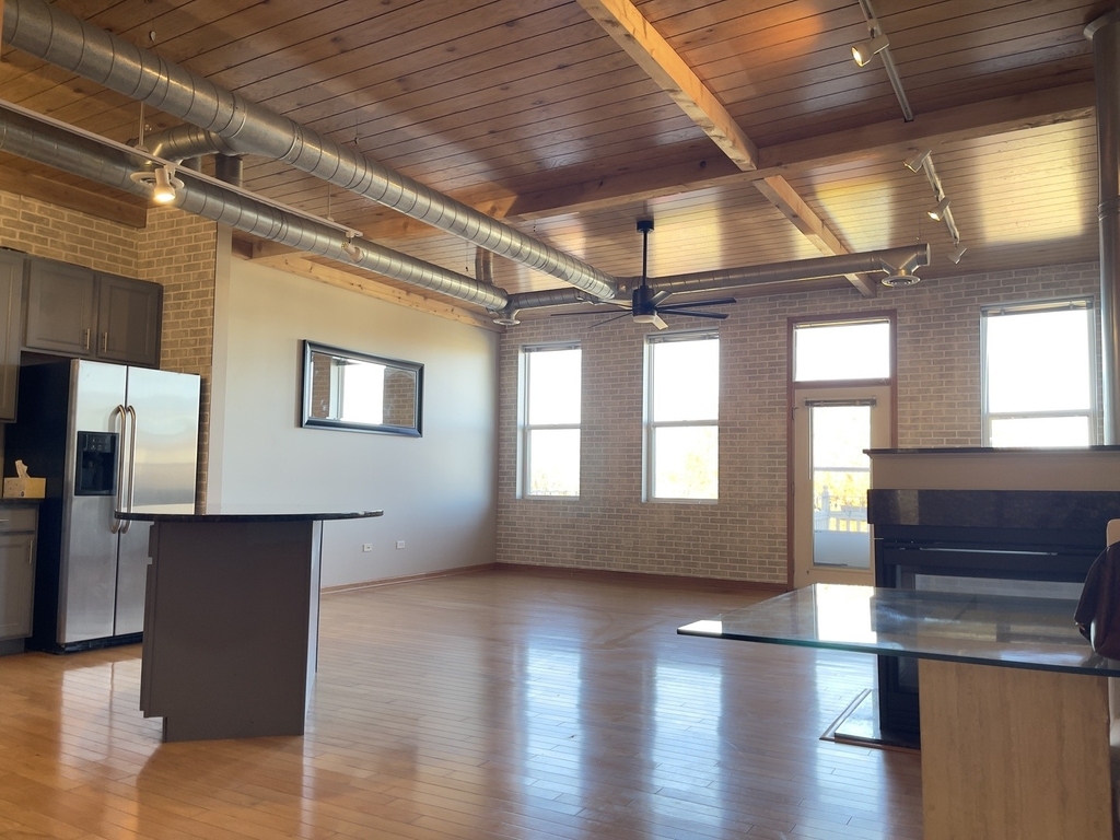 1675 Town Center Street - Photo 13
