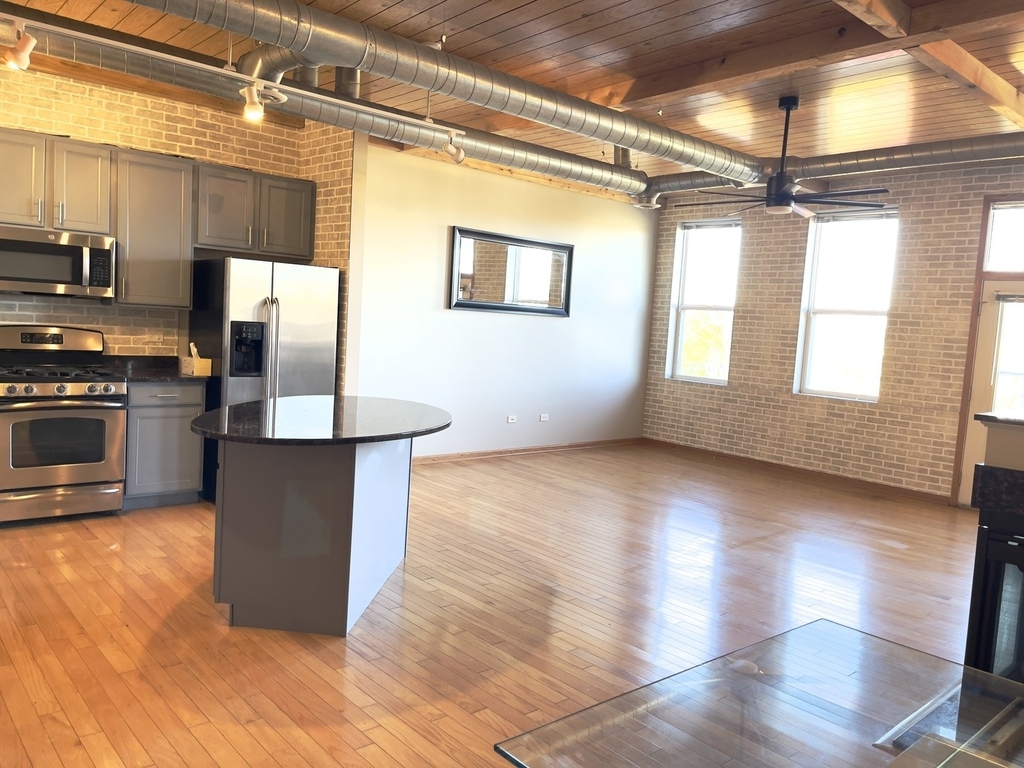 1675 Town Center Street - Photo 11