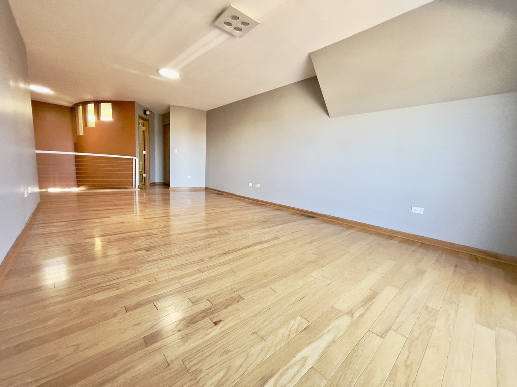 1675 Town Center Street - Photo 17