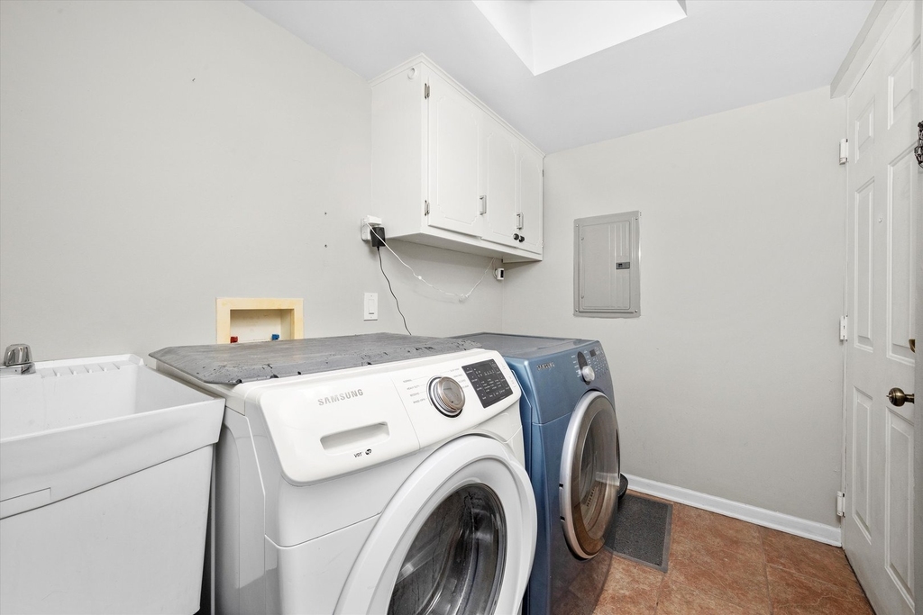 16743 Paxton Avenue - Photo 6