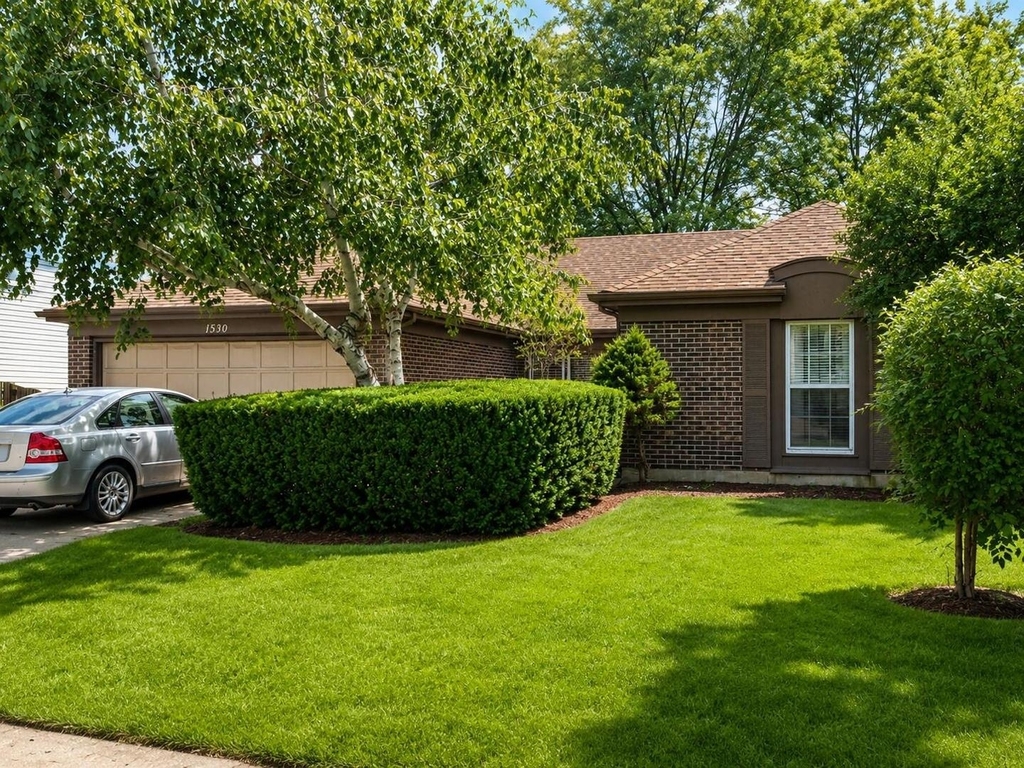 1550 Jasper Drive - Photo 0