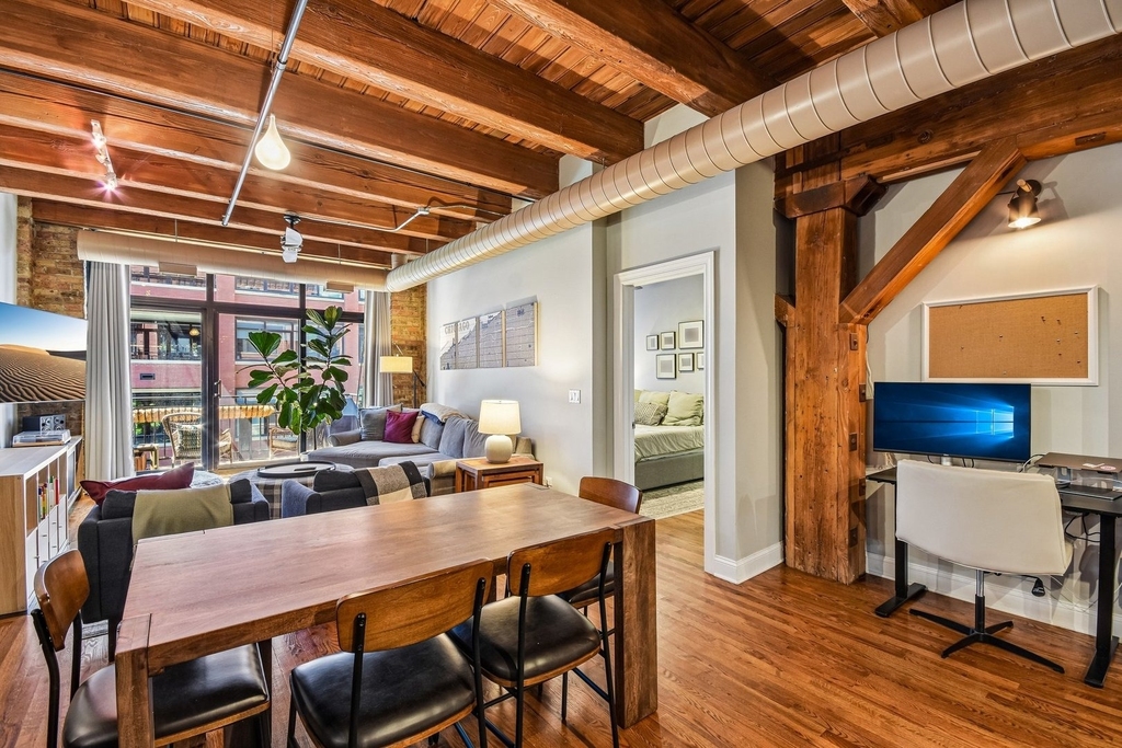 520 W Huron Street - Photo 4