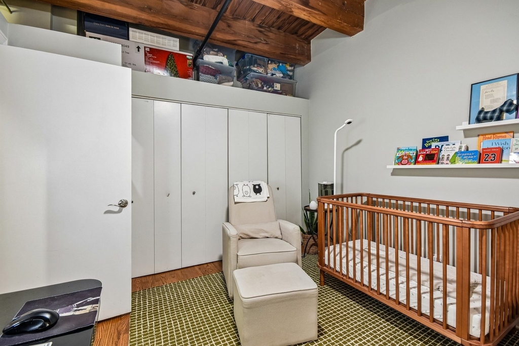 520 W Huron Street - Photo 14